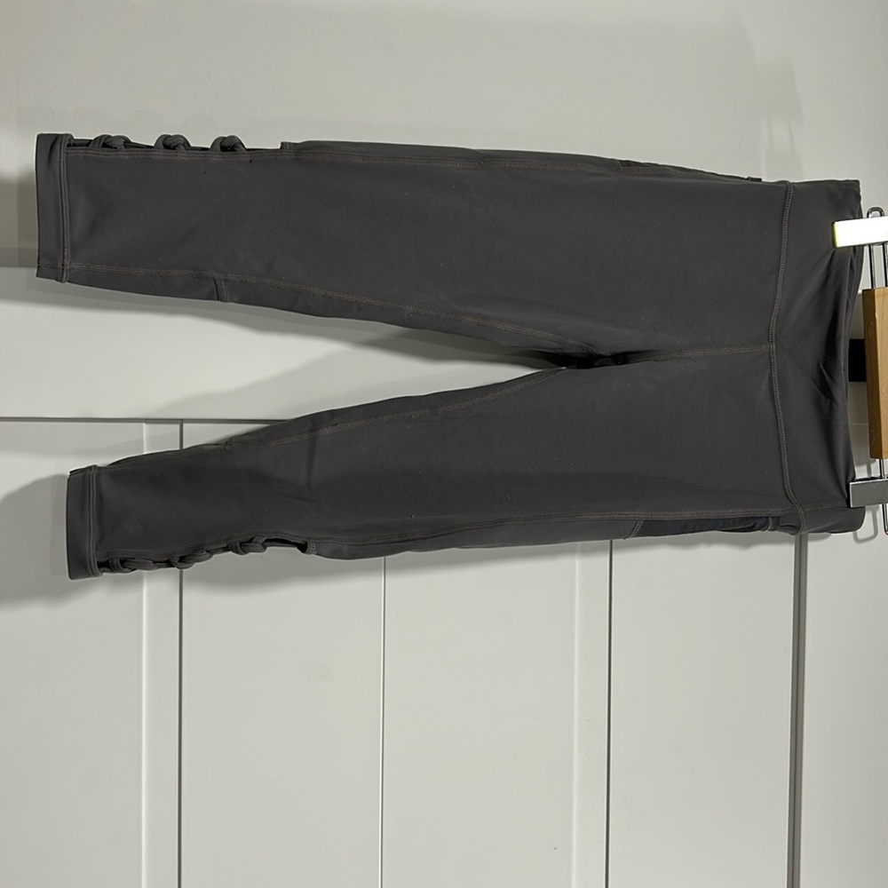 Athleta girl gray capri leggings
